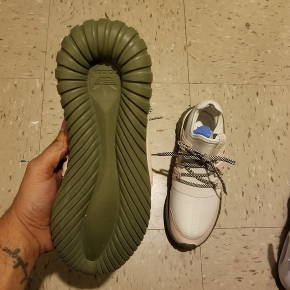 *NWT* 2018 Adidas Sneaker // Custom - Picture 7 of 9